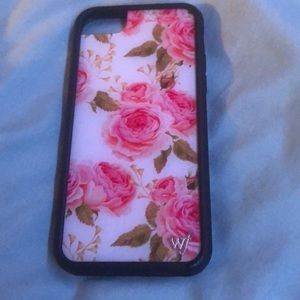Cute rose wildflower case!! iphone 8/7.